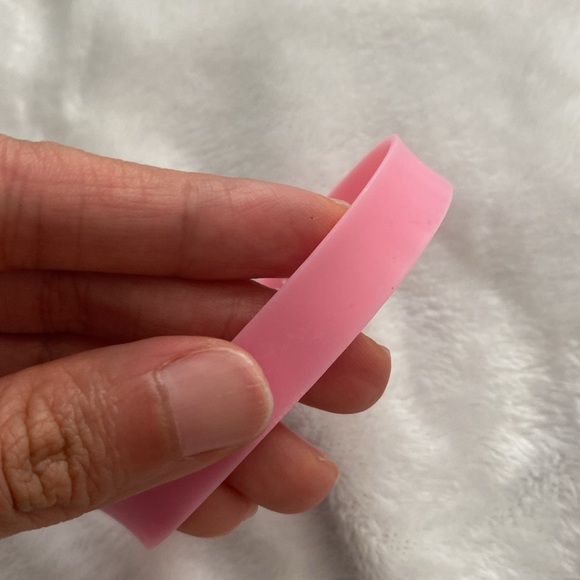Pink and white United States Air Force silicone bracelet - Picture 8 of 17